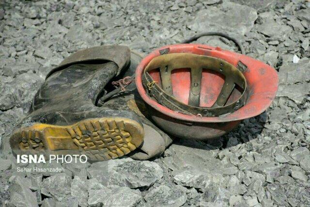 معضل قراردادهای 30 روزه و 90 روزه کارگران معضل قراردادهای 30 روزه و 90 روزه کارگران