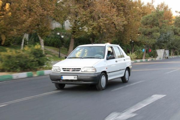 توقیف خودروی اهدایی شورای شهر به یک ملی پوش ، نیروی انتظامی با مالک آمد و سوئیچ ماشین را گرفت
