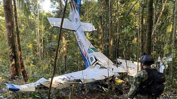 سقوط هواپیما در کلمبیا؛ بچه ها مفقود شده در جنگل های آمازون پس از یک ماه زنده هستند!